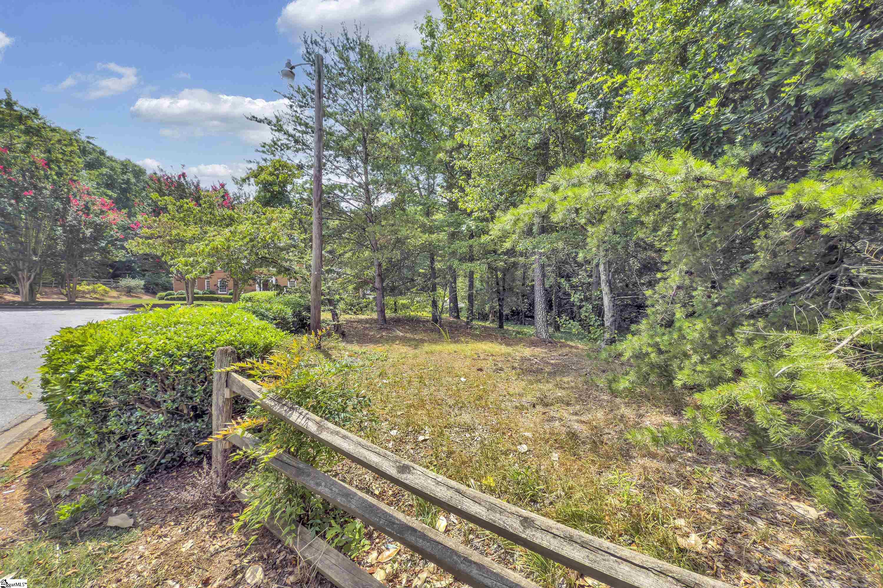 20 Hollow Hill Drive