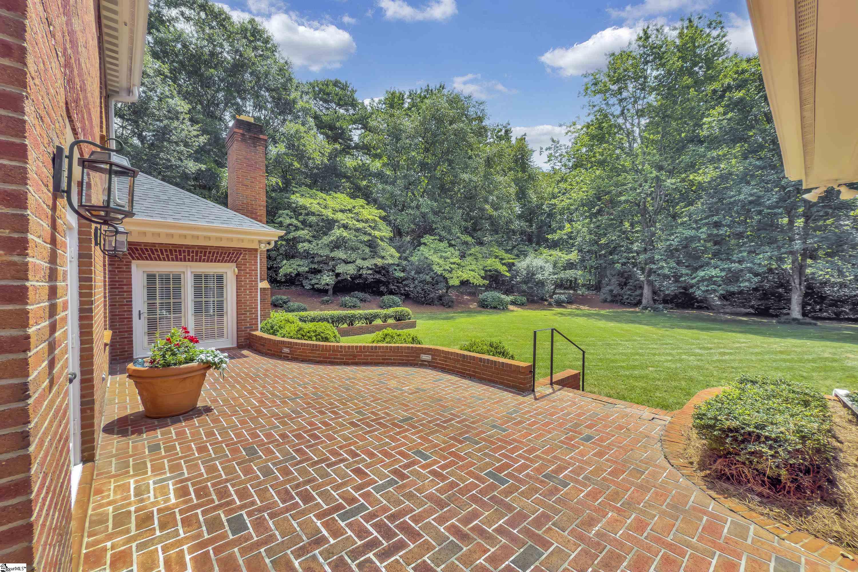 20 Hollow Hill Drive