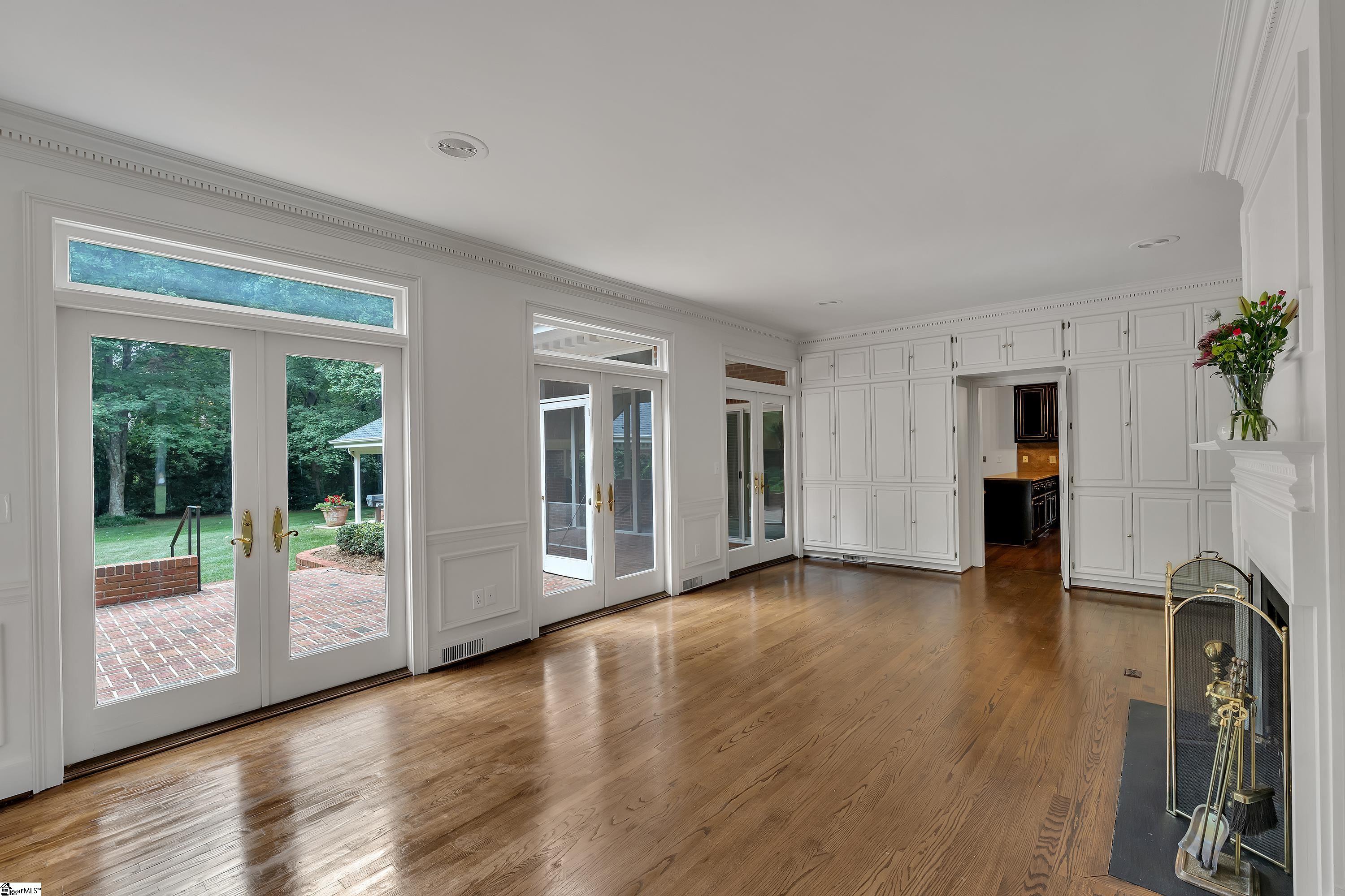 20 Hollow Hill Drive