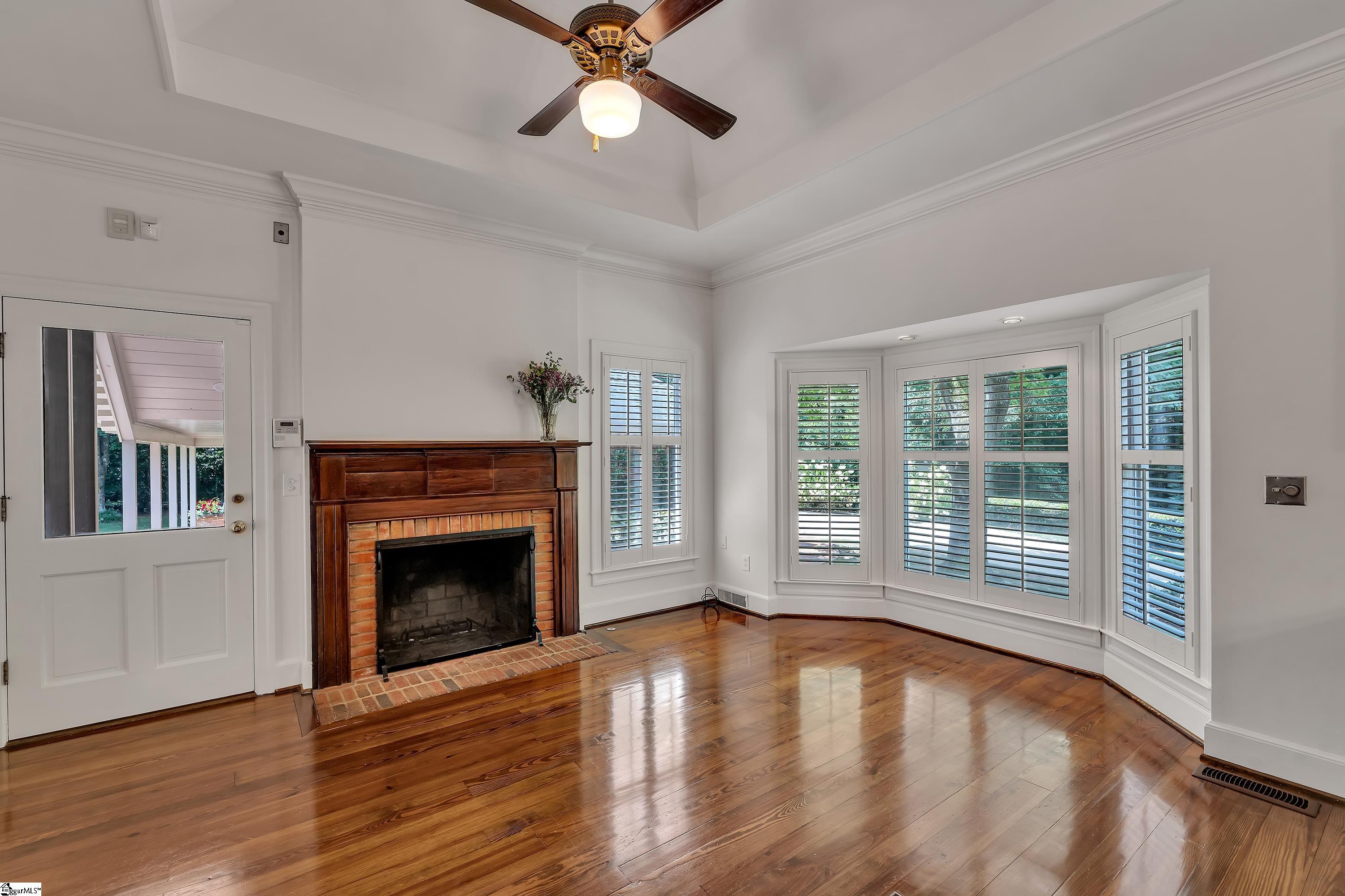 20 Hollow Hill Drive