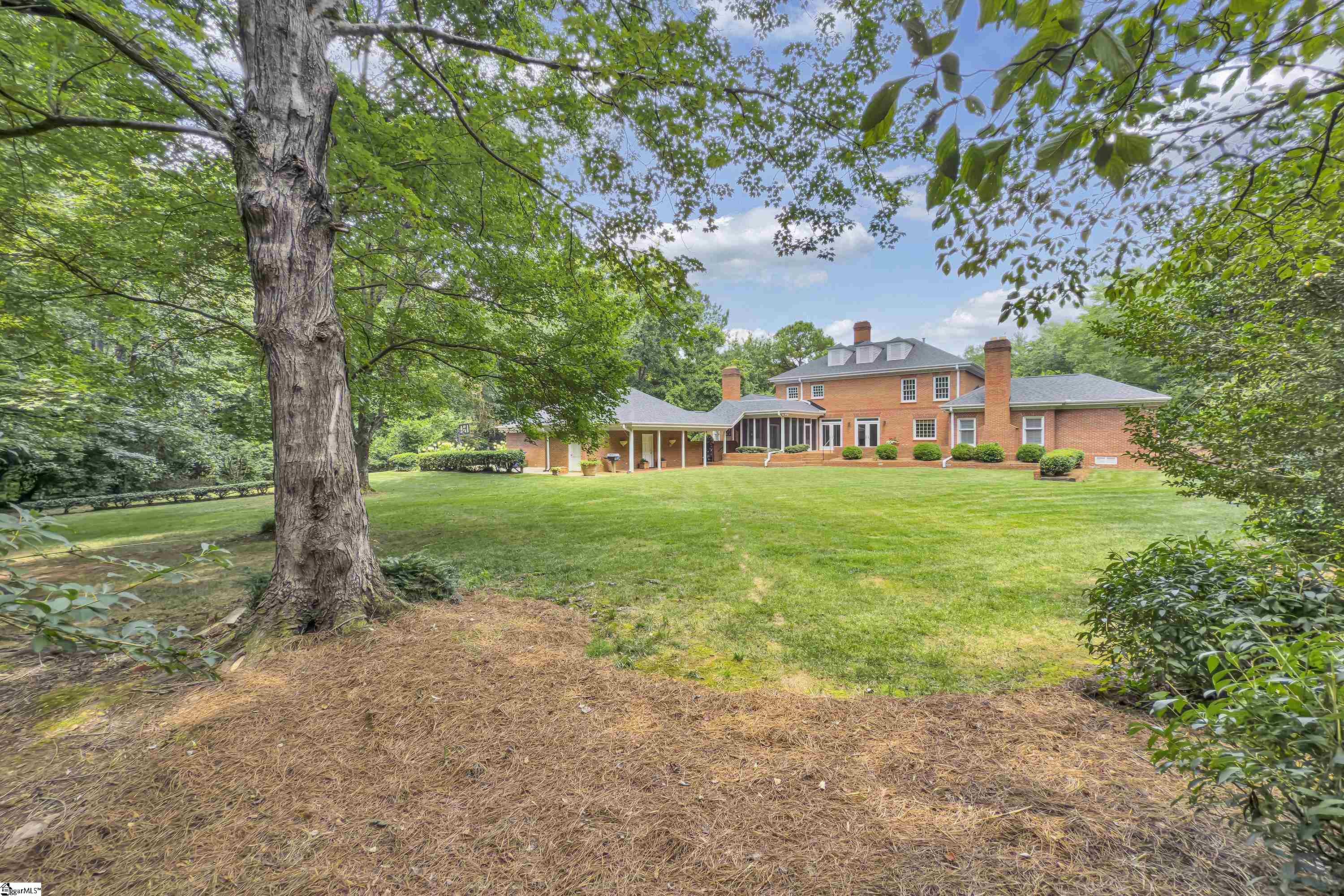 20 Hollow Hill Drive