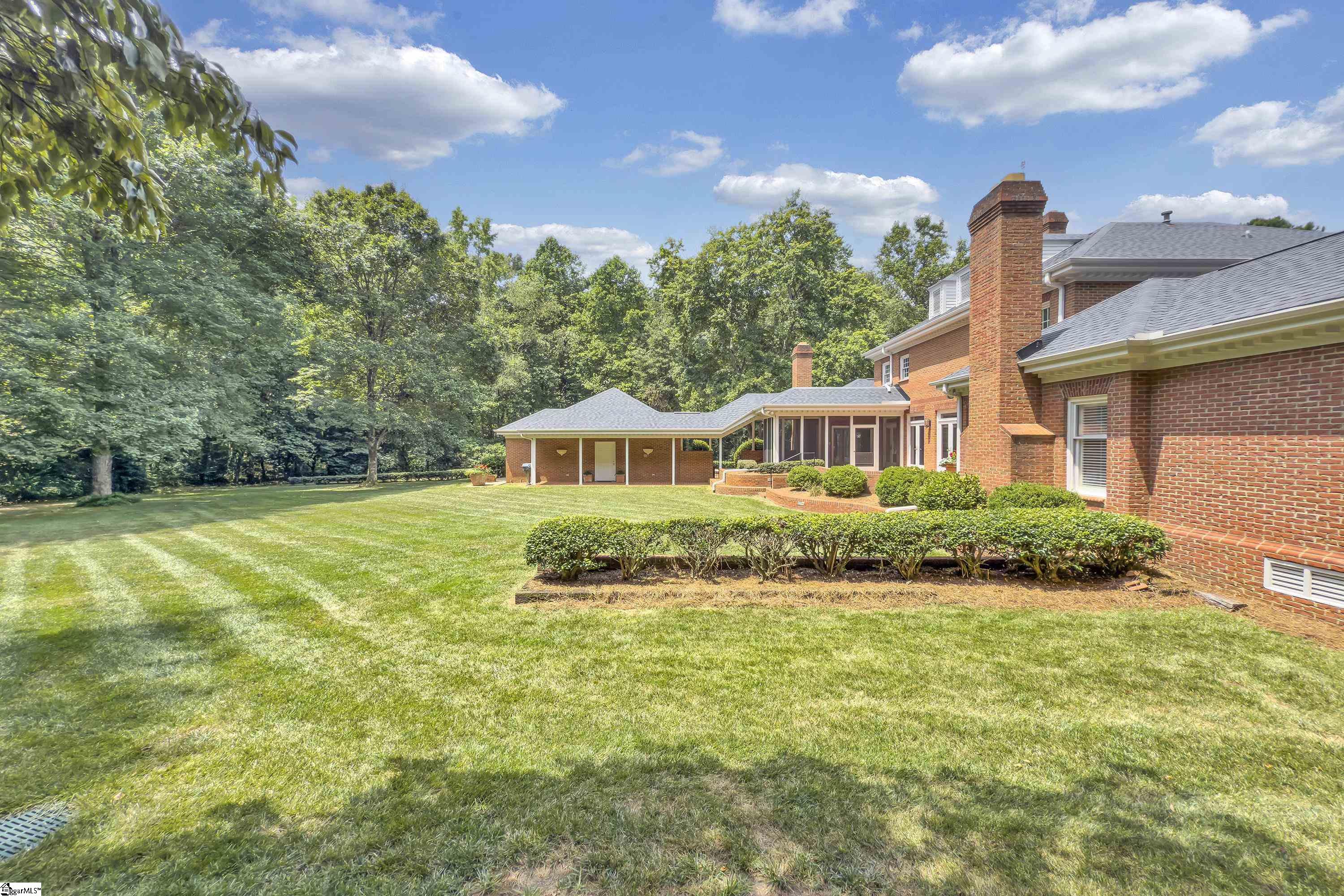 20 Hollow Hill Drive