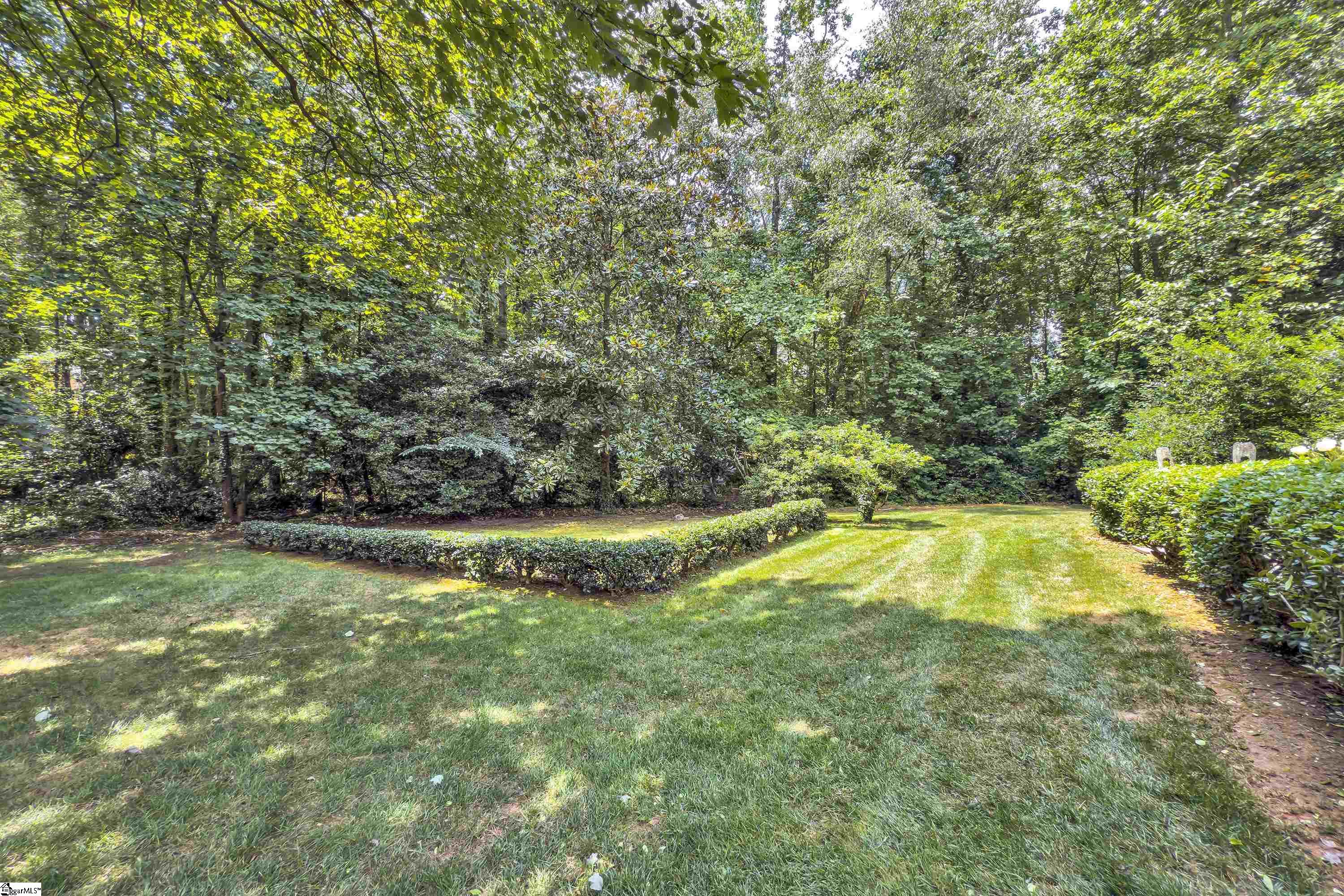 20 Hollow Hill Drive