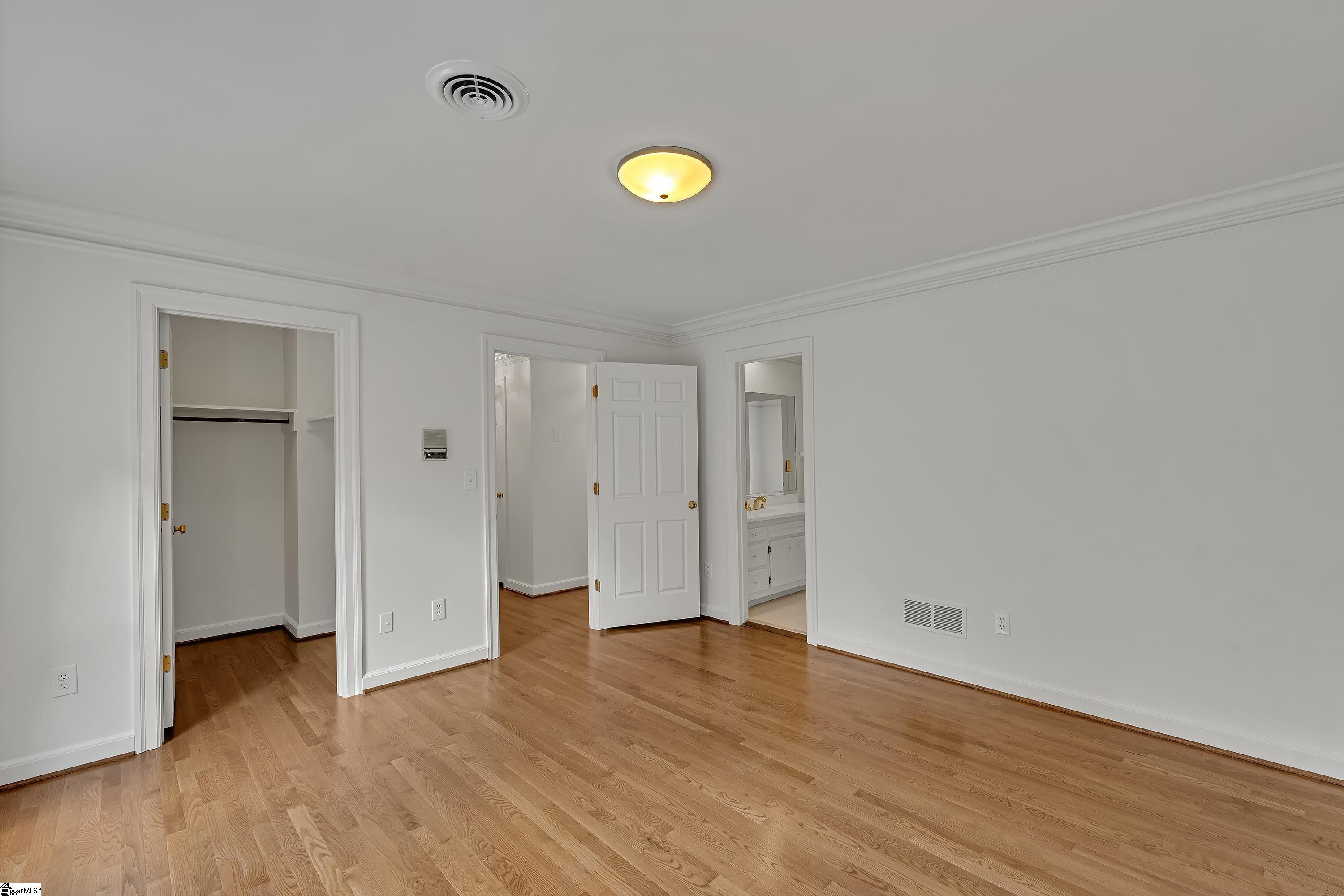 20 Hollow Hill Drive