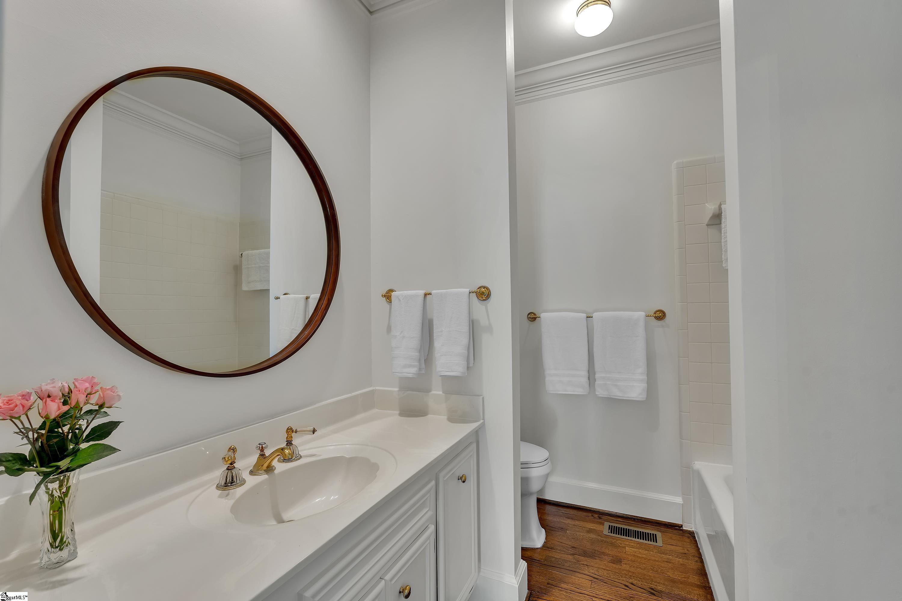 20 Hollow Hill Drive