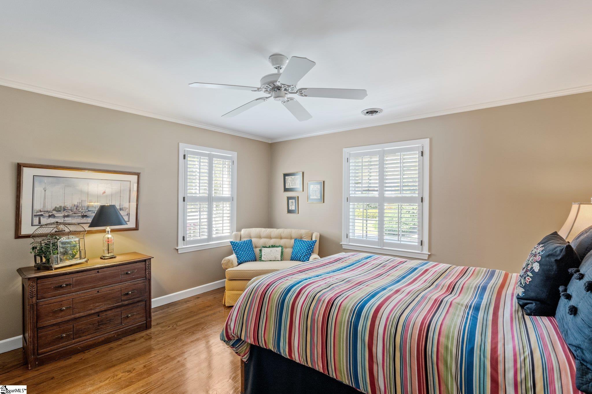 416 E Seven Oaks Drive