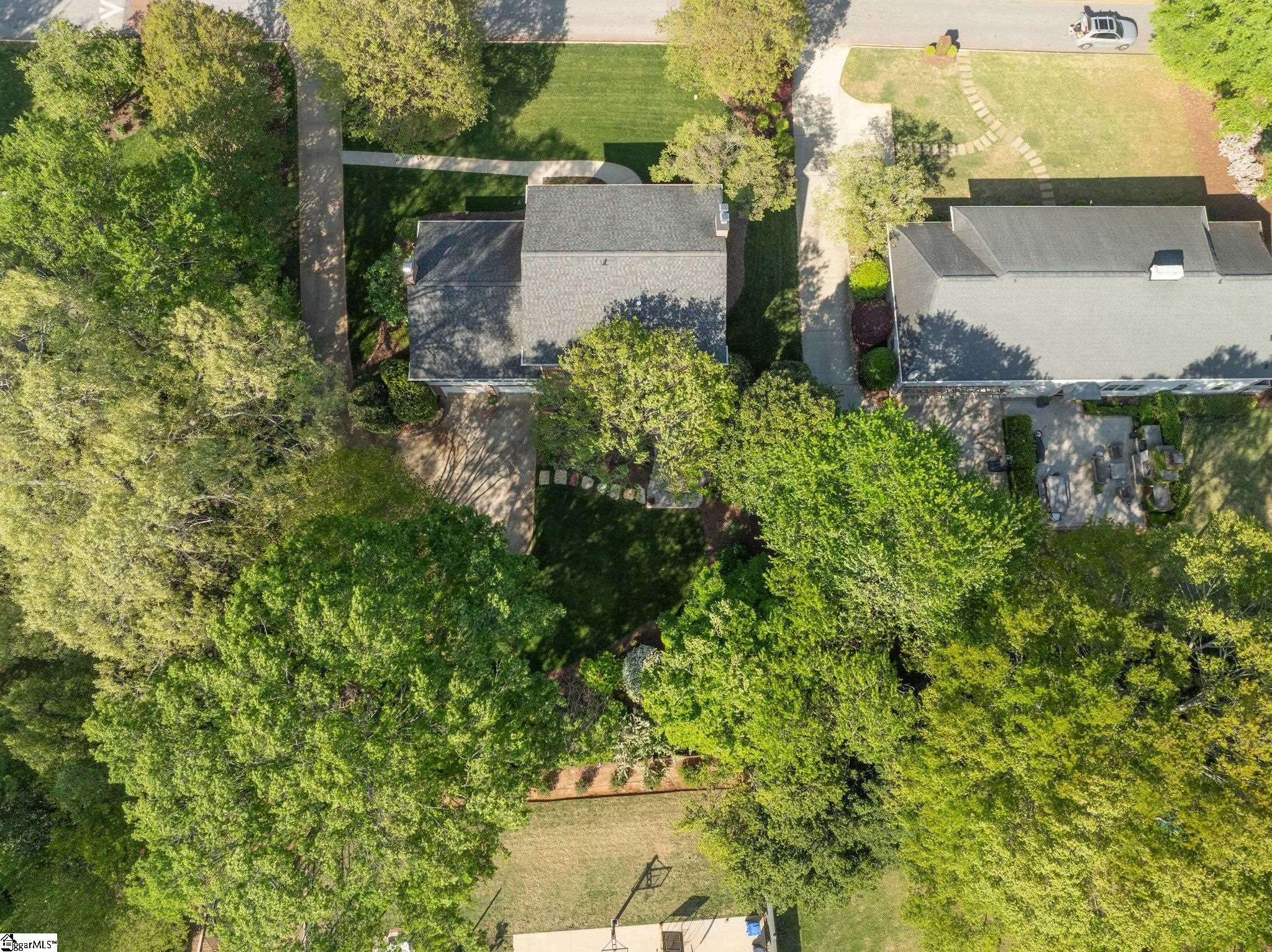 416 E Seven Oaks Drive