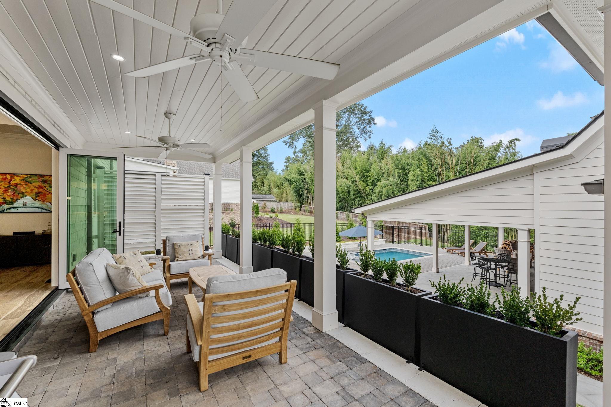 129 Mount Vista Avenue