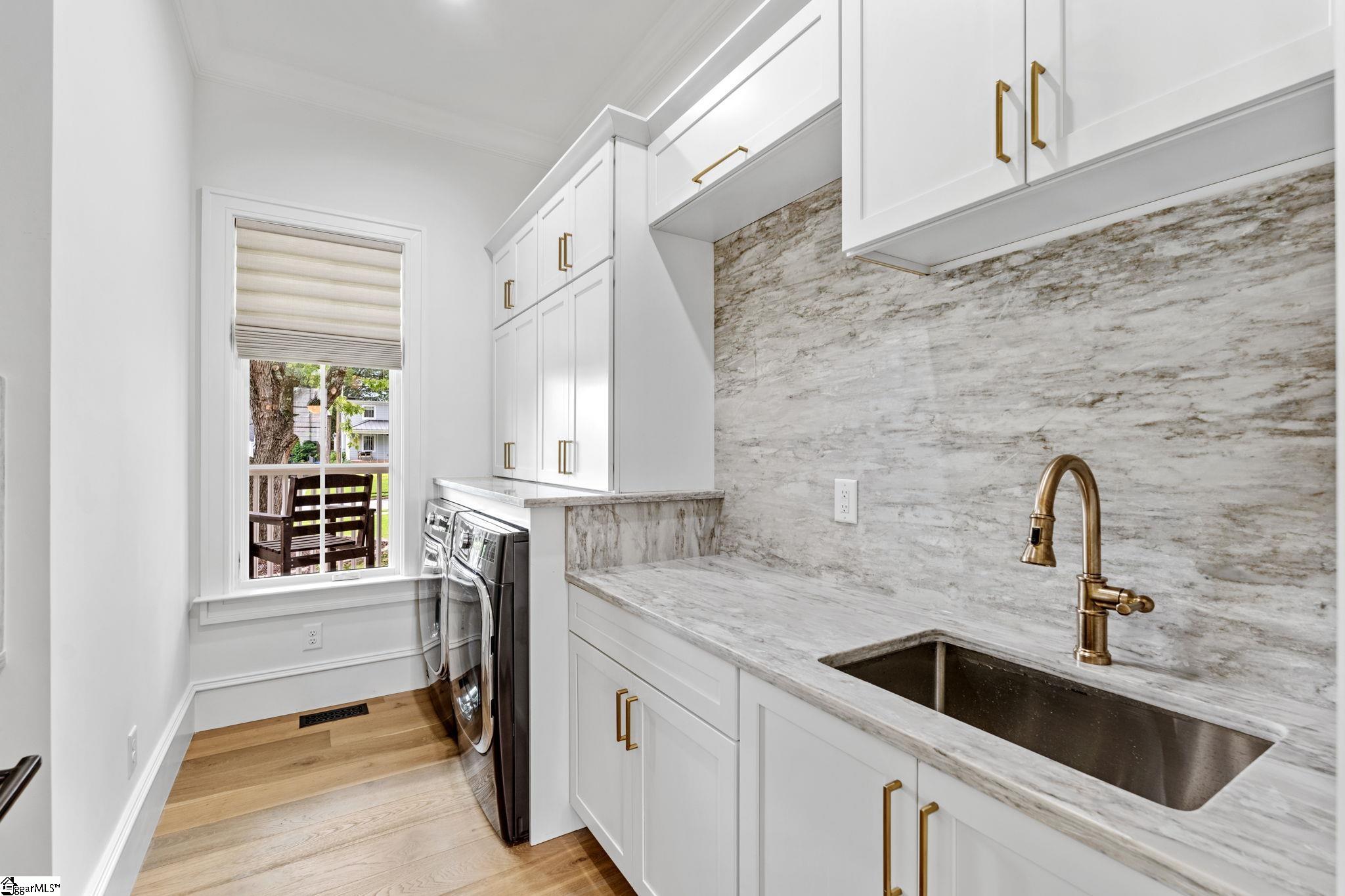 129 Mount Vista Avenue