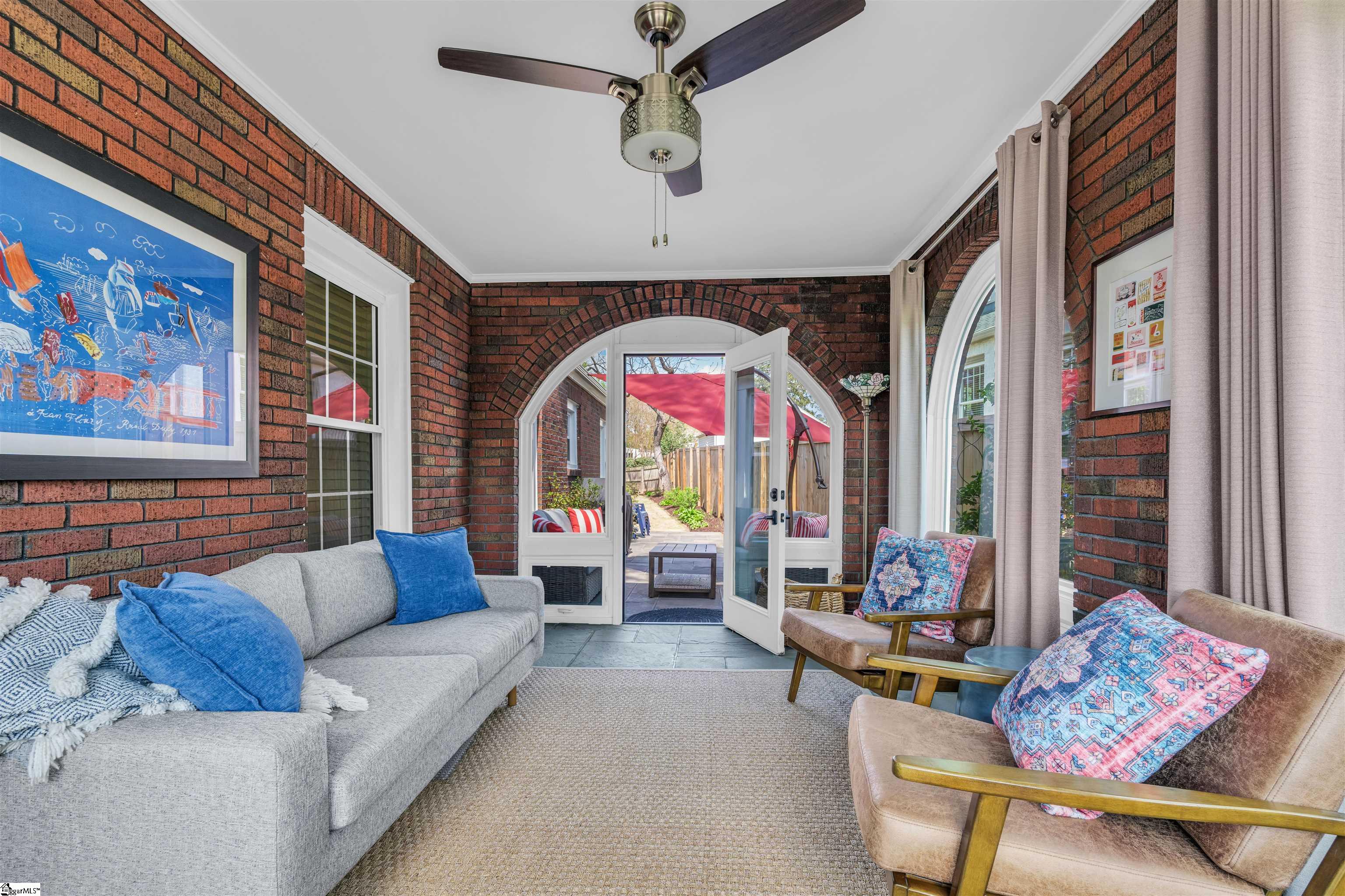 209 Cleveland Street