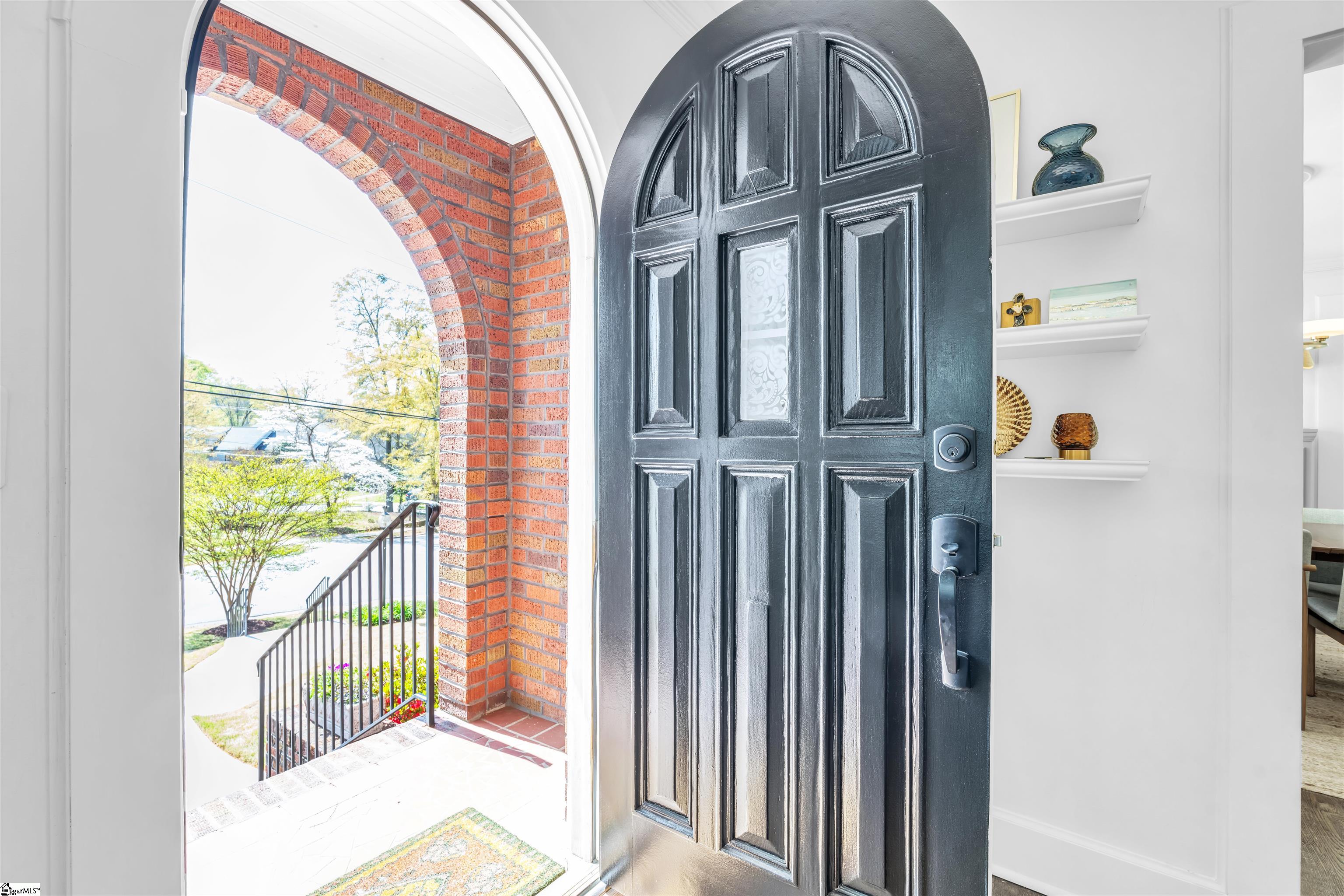 209 Cleveland Street