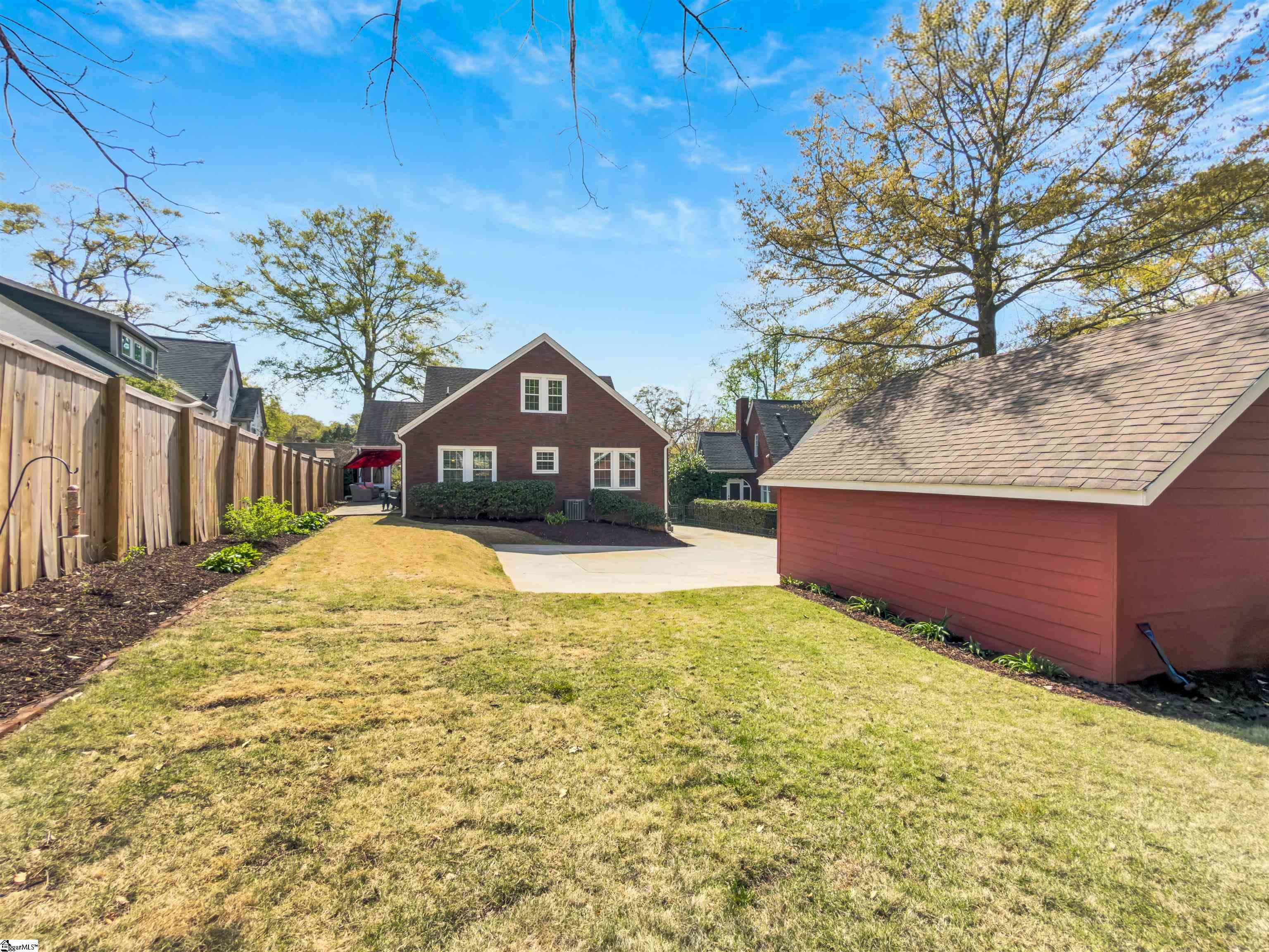 209 Cleveland Street