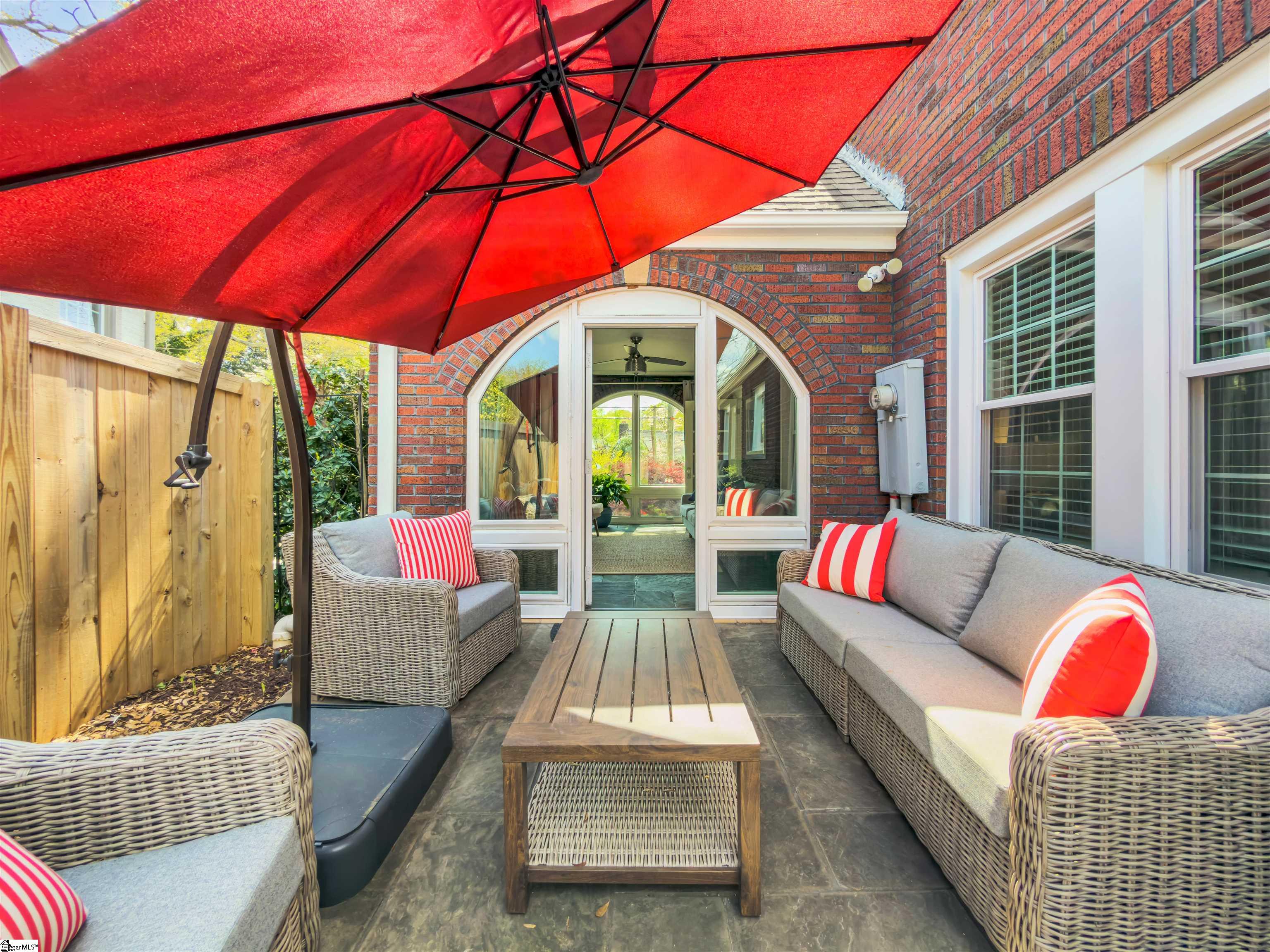 209 Cleveland Street