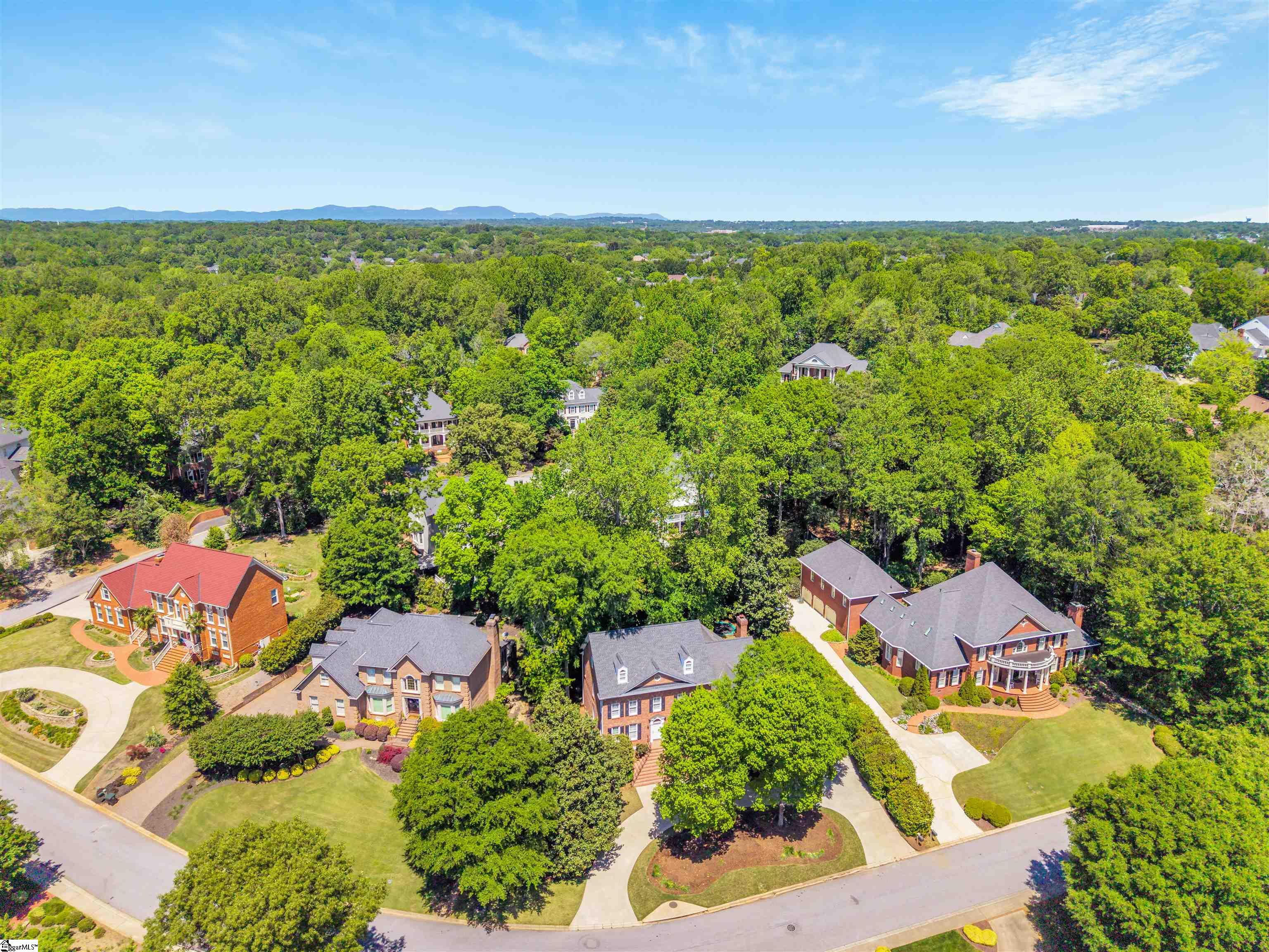 305 Golden Wings Way