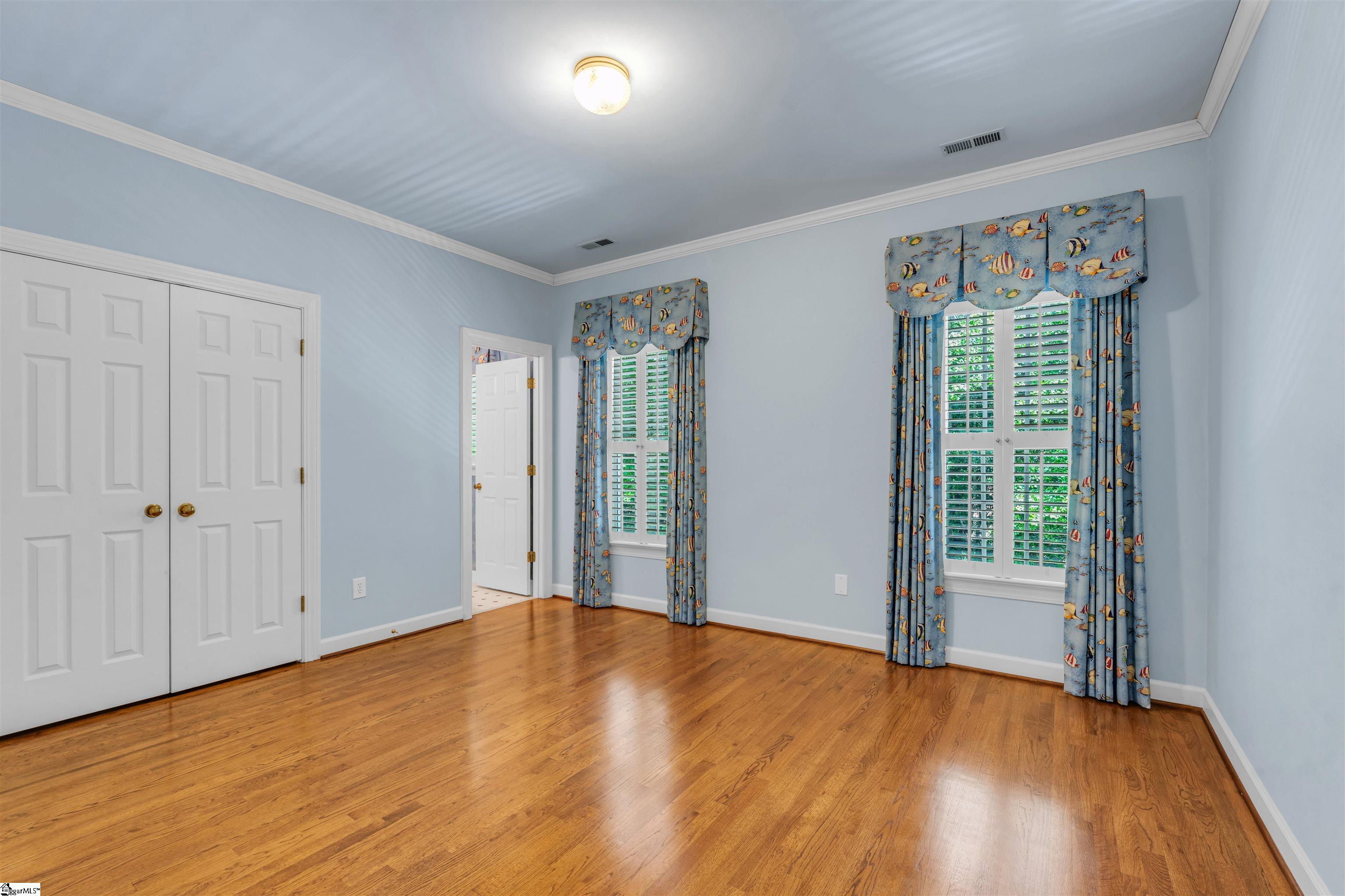 305 Golden Wings Way