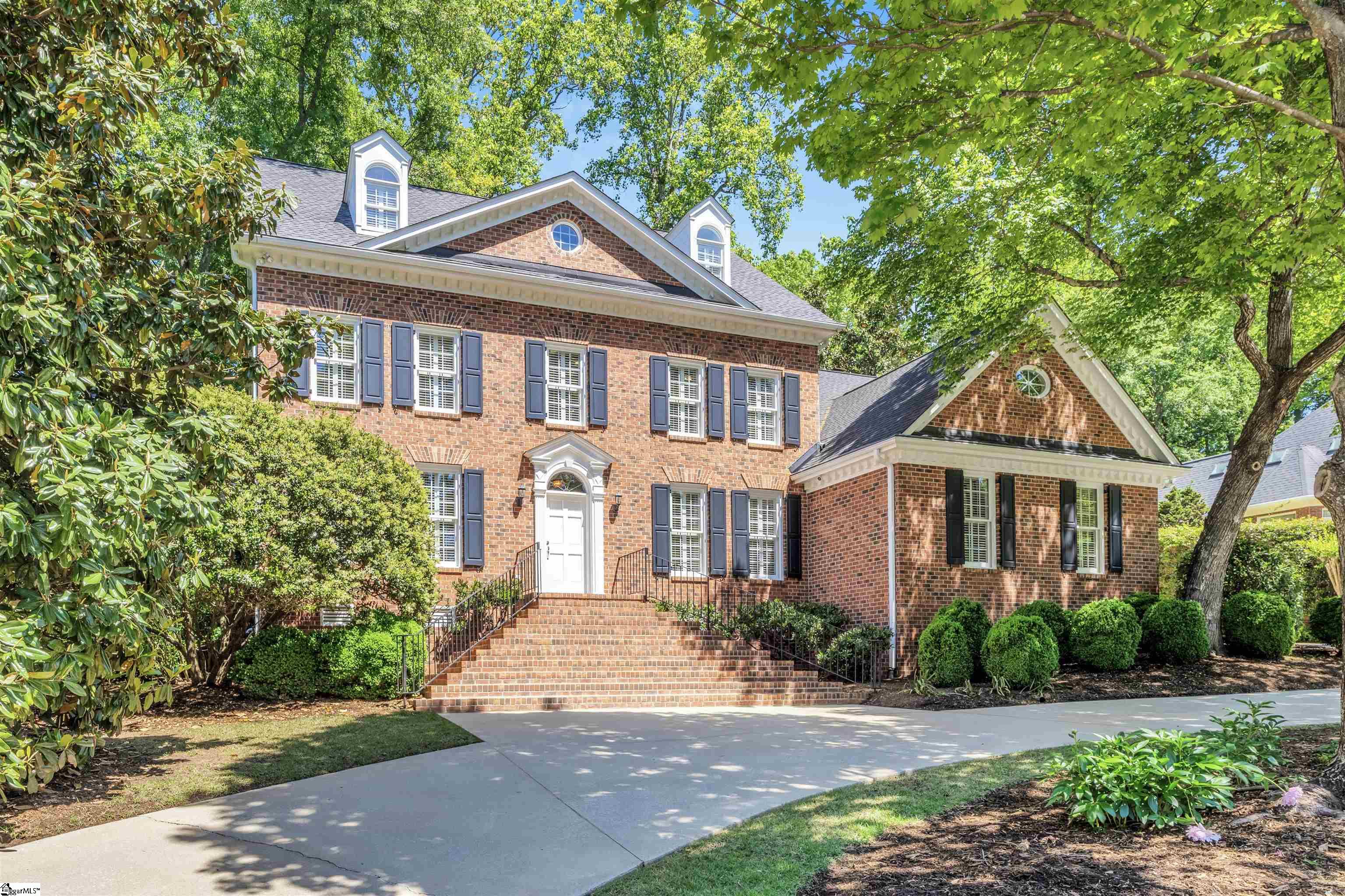 305 Golden Wings Way