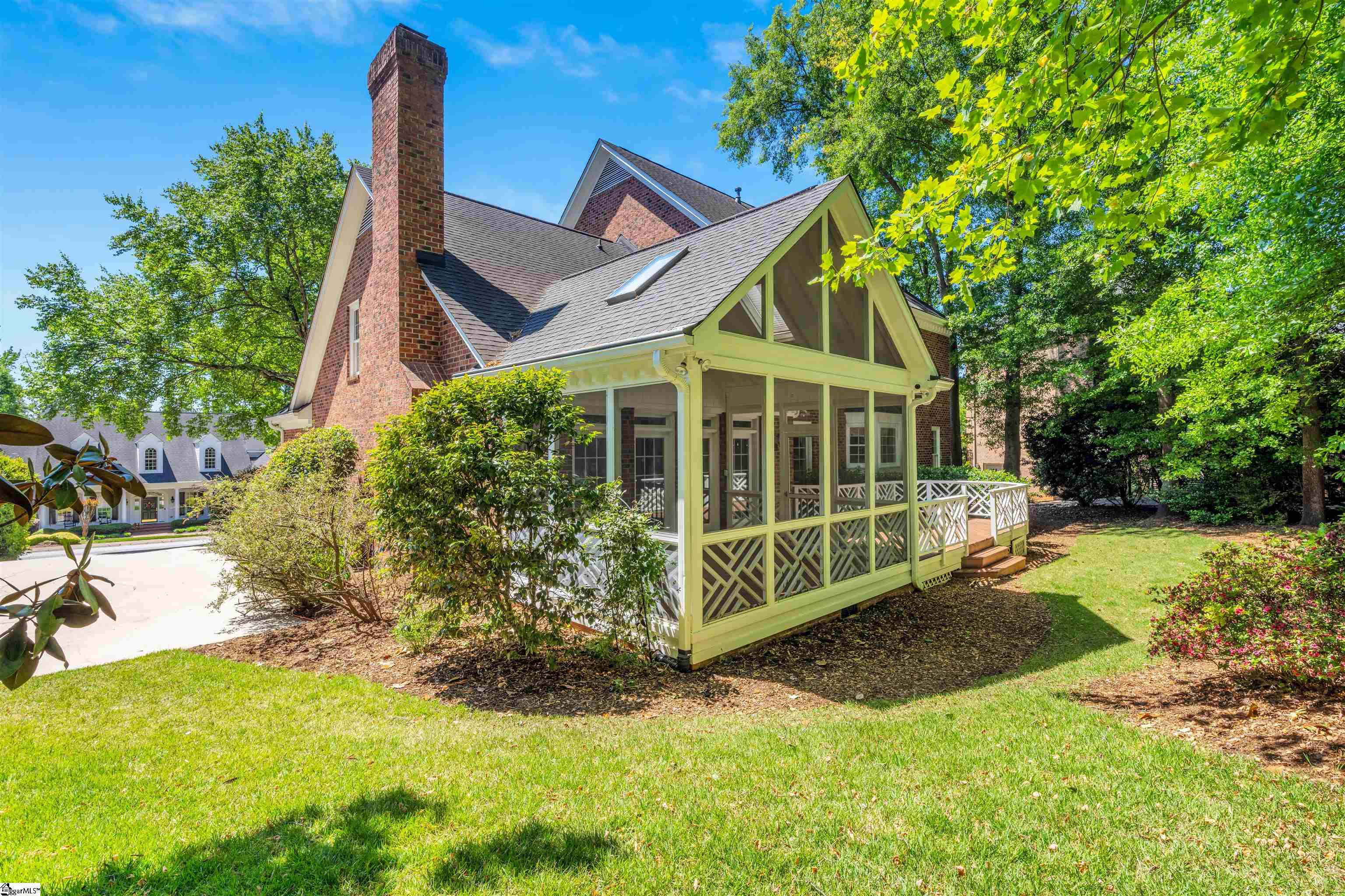 305 Golden Wings Way