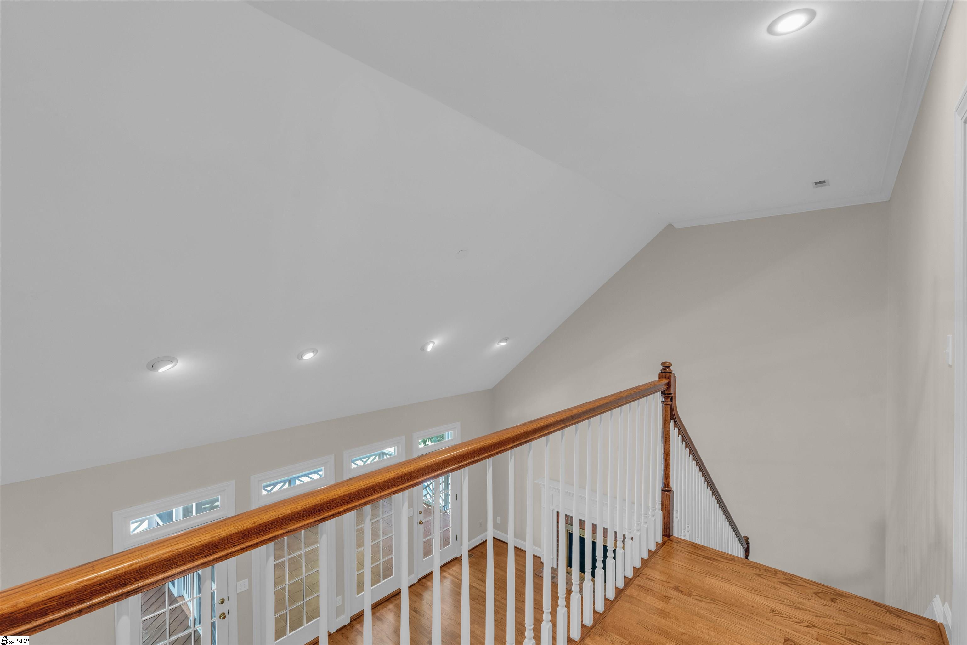 305 Golden Wings Way