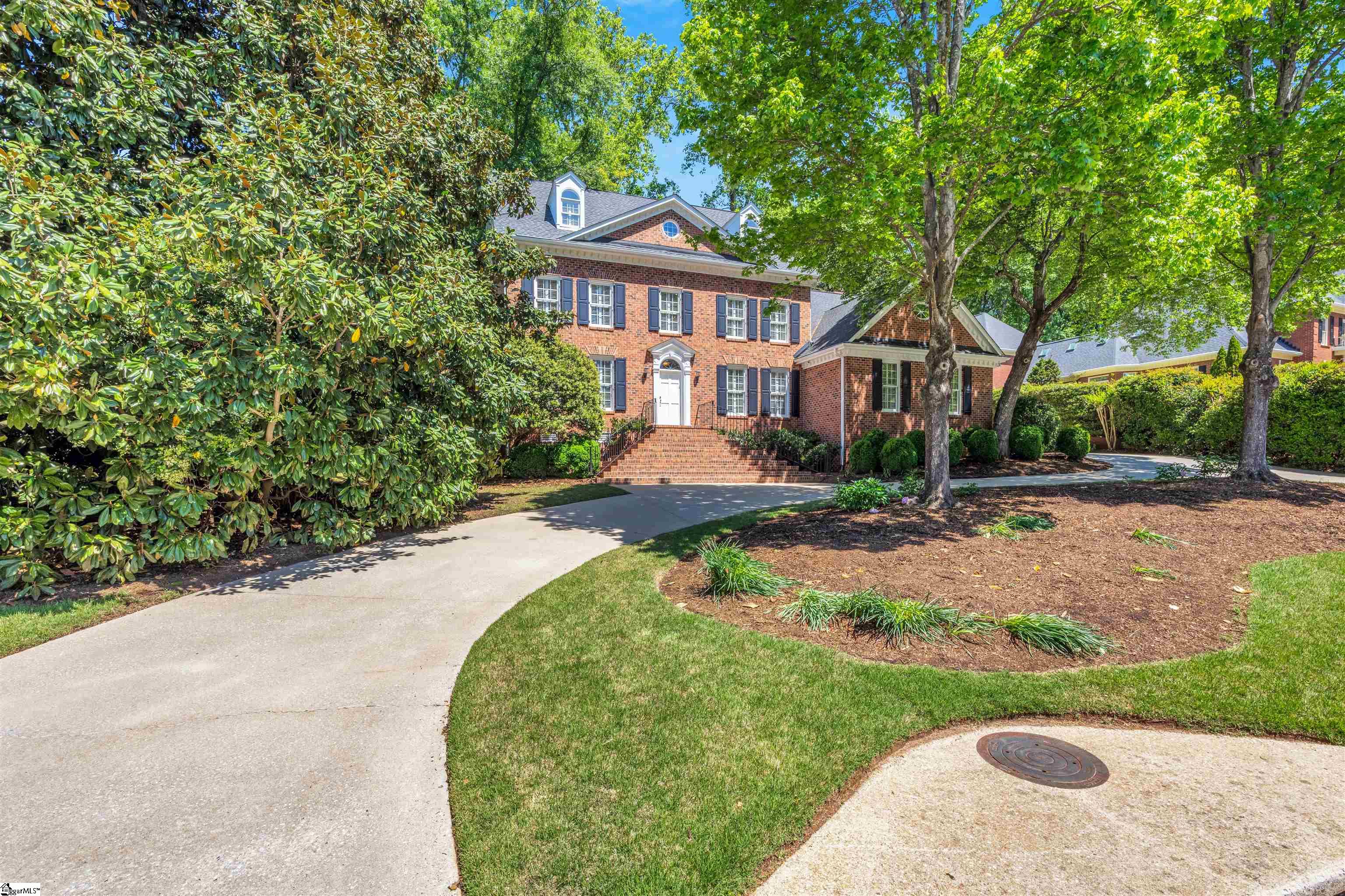 305 Golden Wings Way