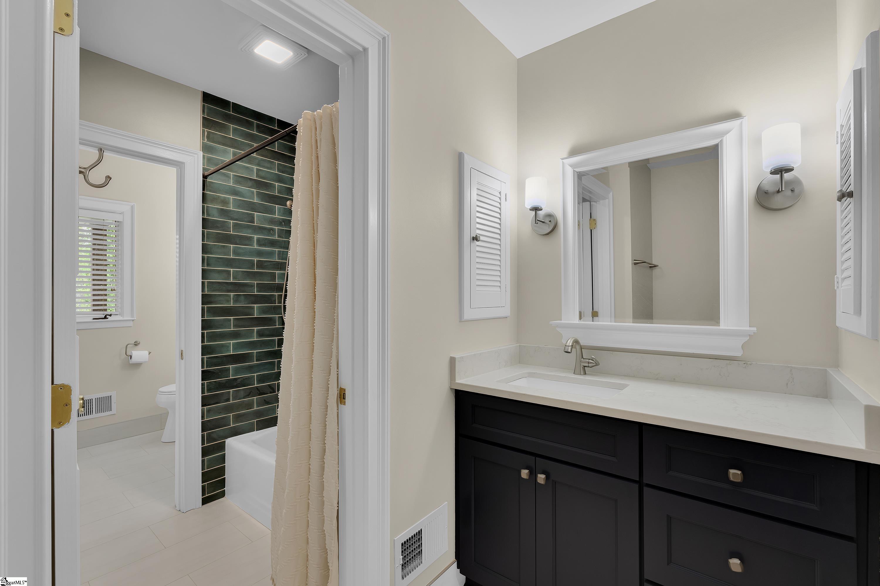 21 Chanticleer Drive