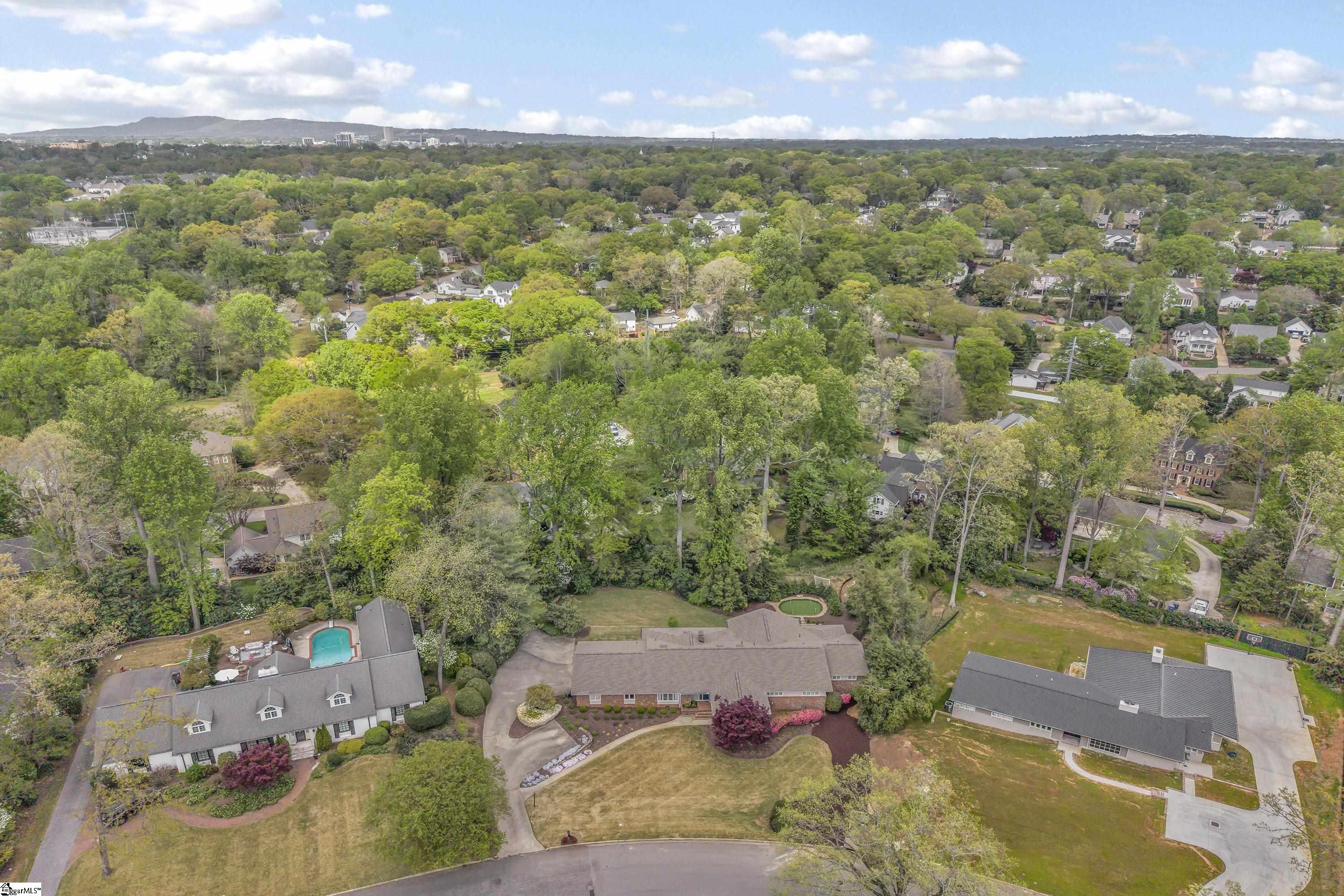 21 Chanticleer Drive