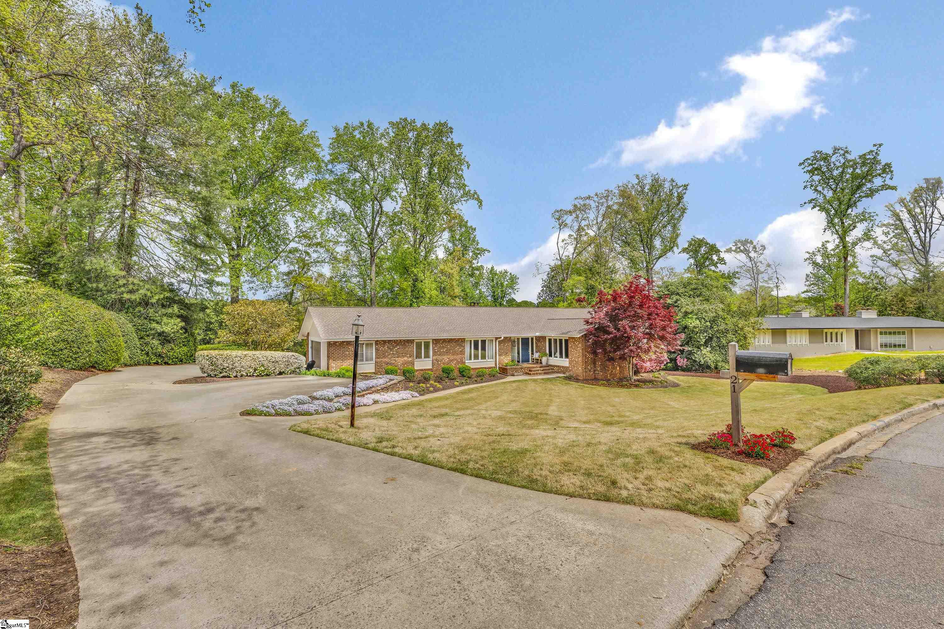 21 Chanticleer Drive