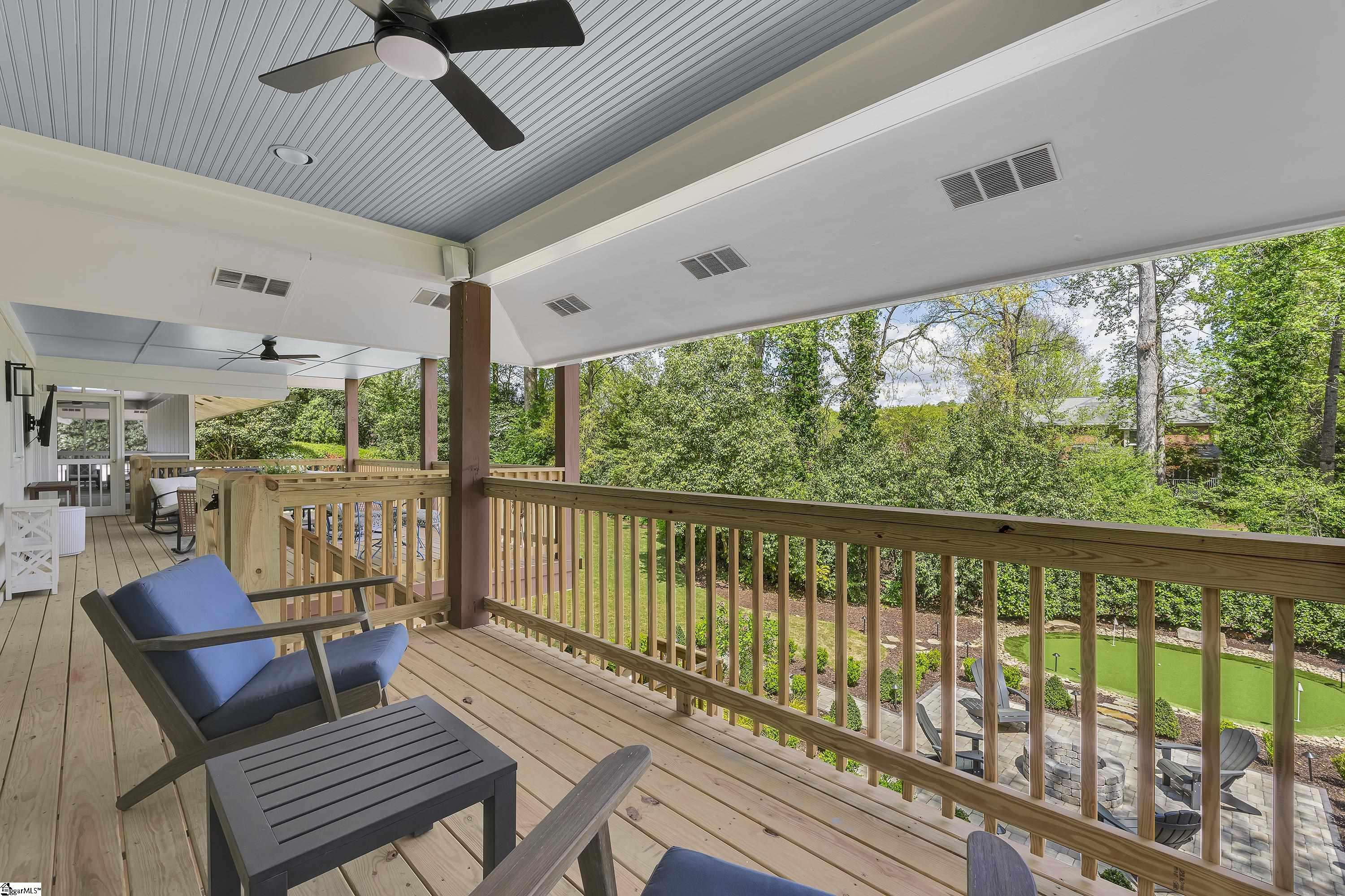 21 Chanticleer Drive