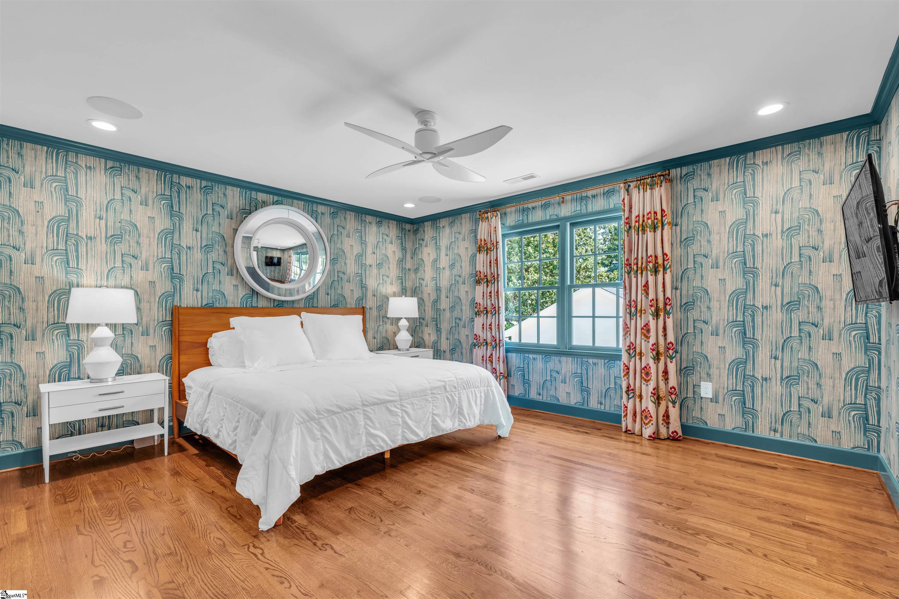 14 Chanticleer Drive