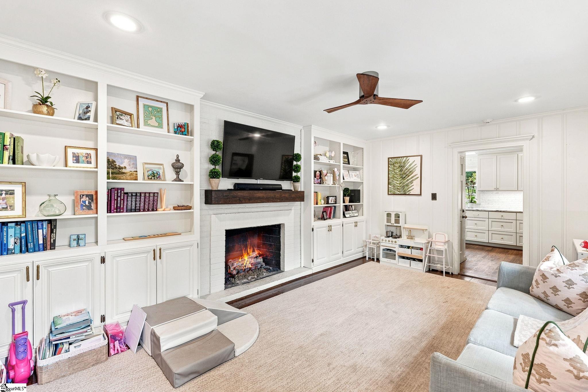 512 Byrd Boulevard