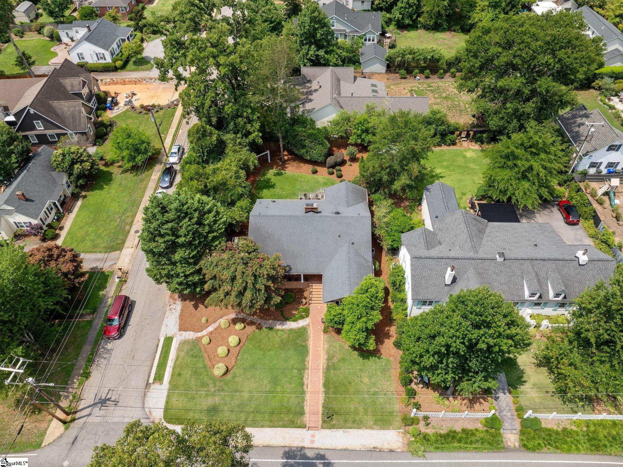 512 Byrd Boulevard