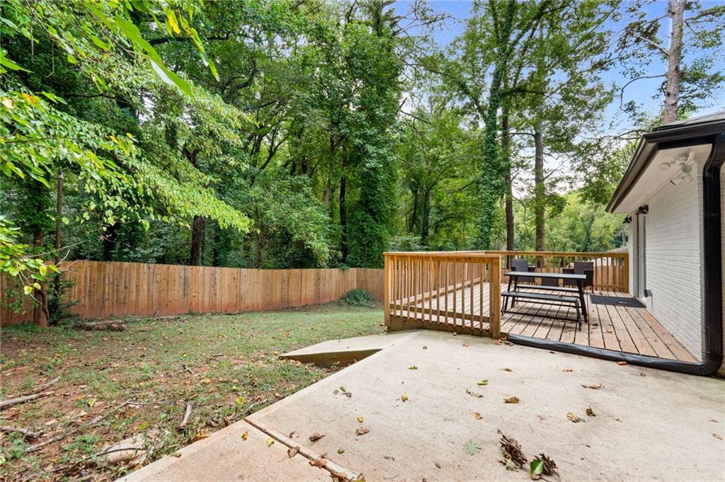 2734 Rollingwood Lane SE