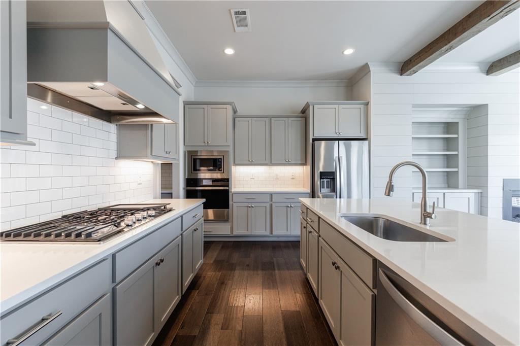 1861 Falling Sky Court NE