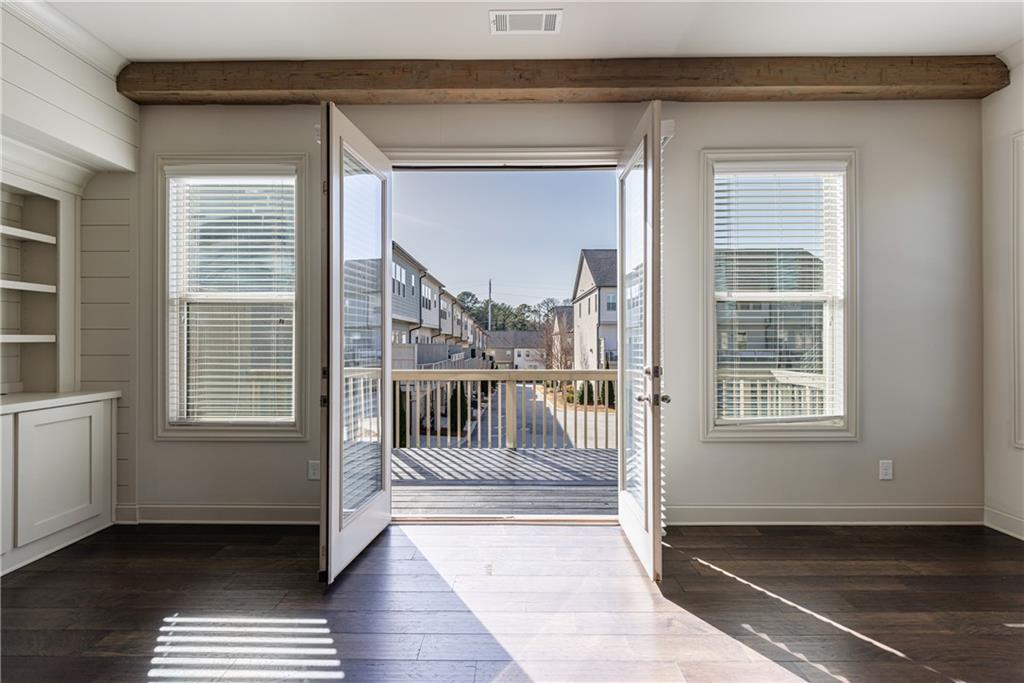 1861 Falling Sky Court NE