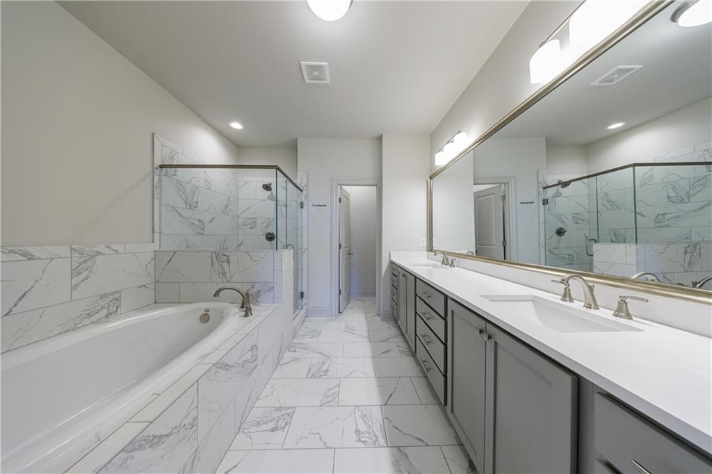 1861 Falling Sky Court NE