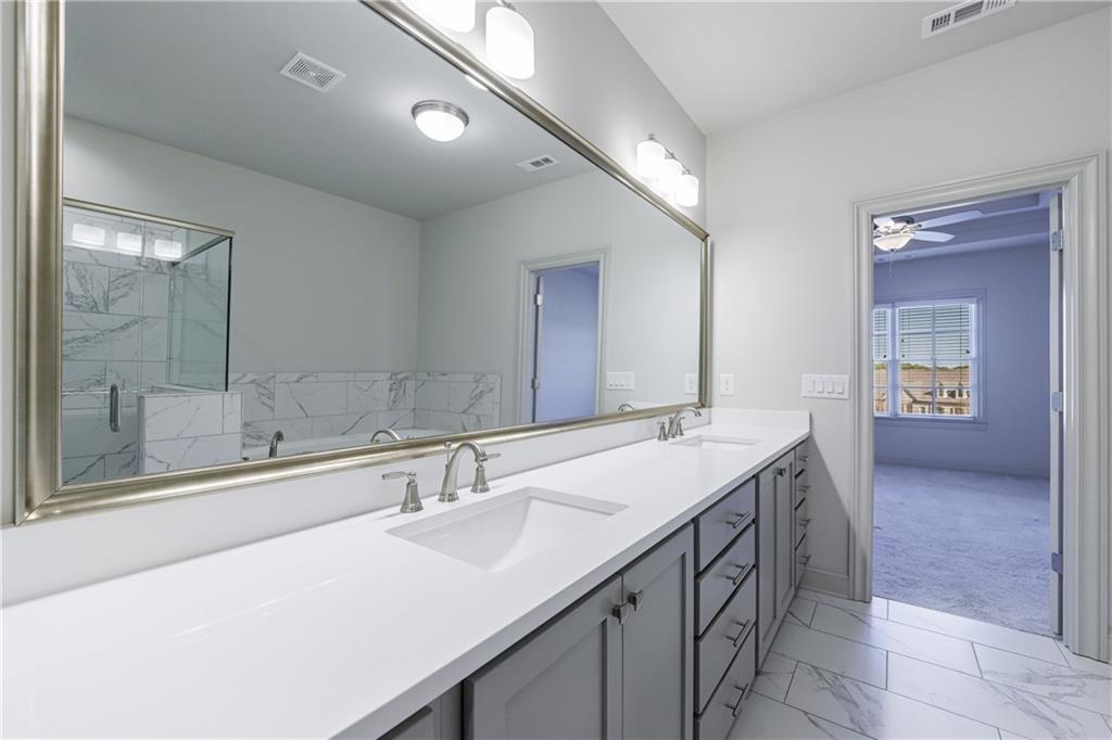 1861 Falling Sky Court NE