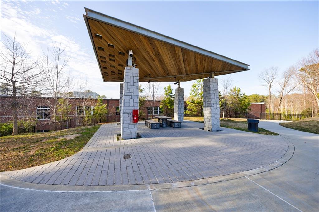 1861 Falling Sky Court NE