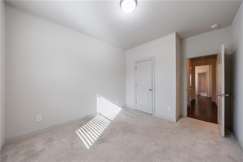 1861 Falling Sky Court NE