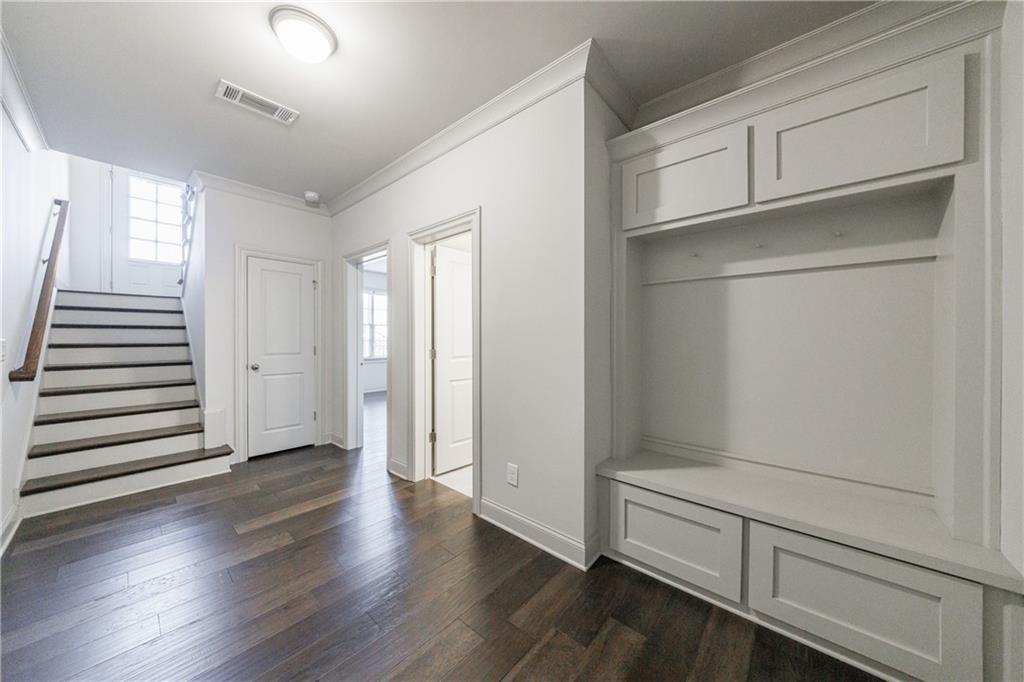 1861 Falling Sky Court NE