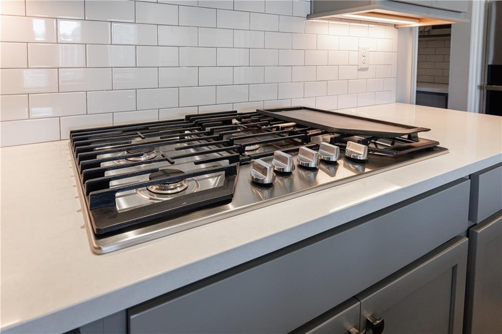 1861 Falling Sky Court NE