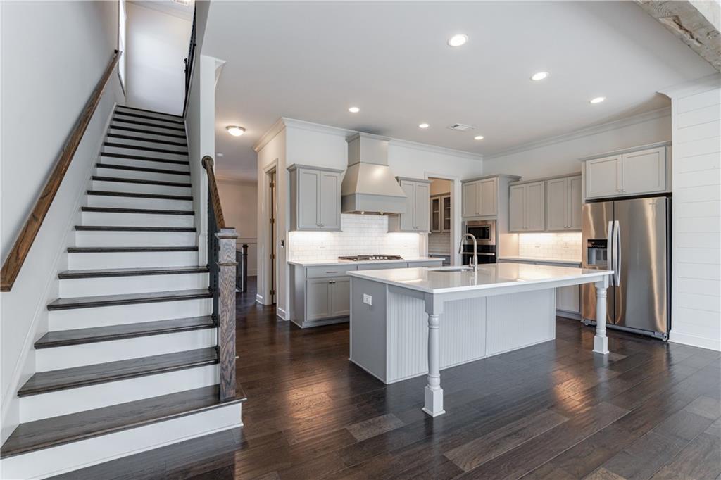 1861 Falling Sky Court NE