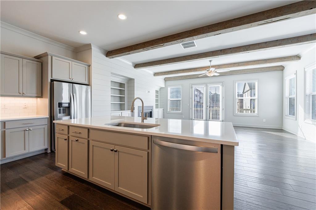 1861 Falling Sky Court NE