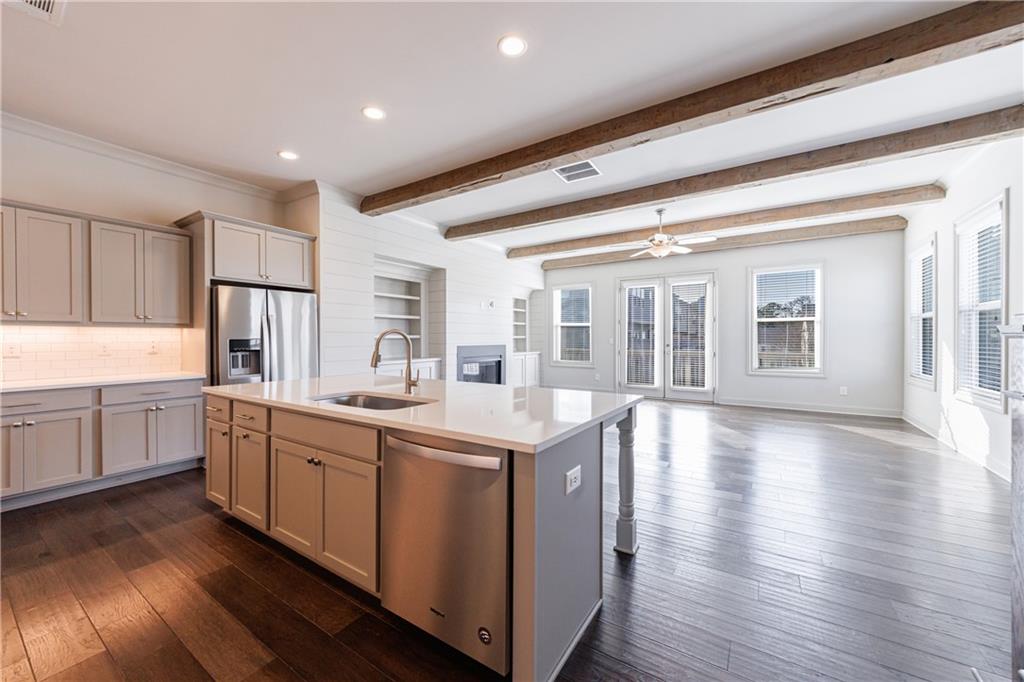 1861 Falling Sky Court NE