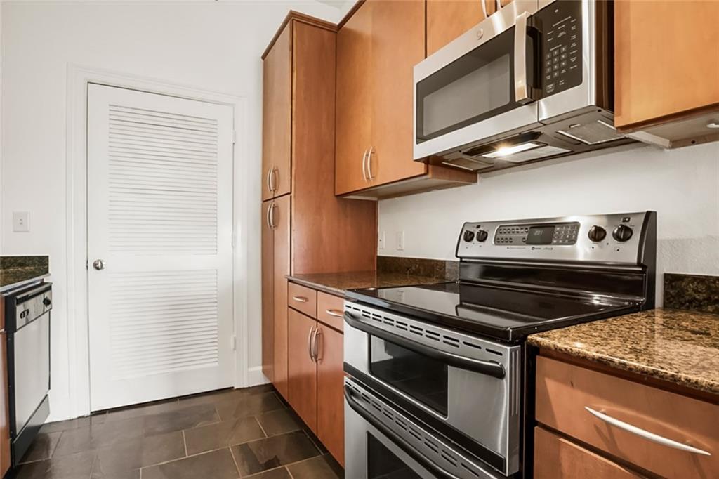 3445 Stratford Road NE Unit 608