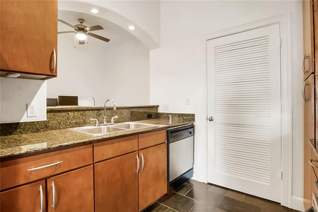 3445 Stratford Road NE Unit 608