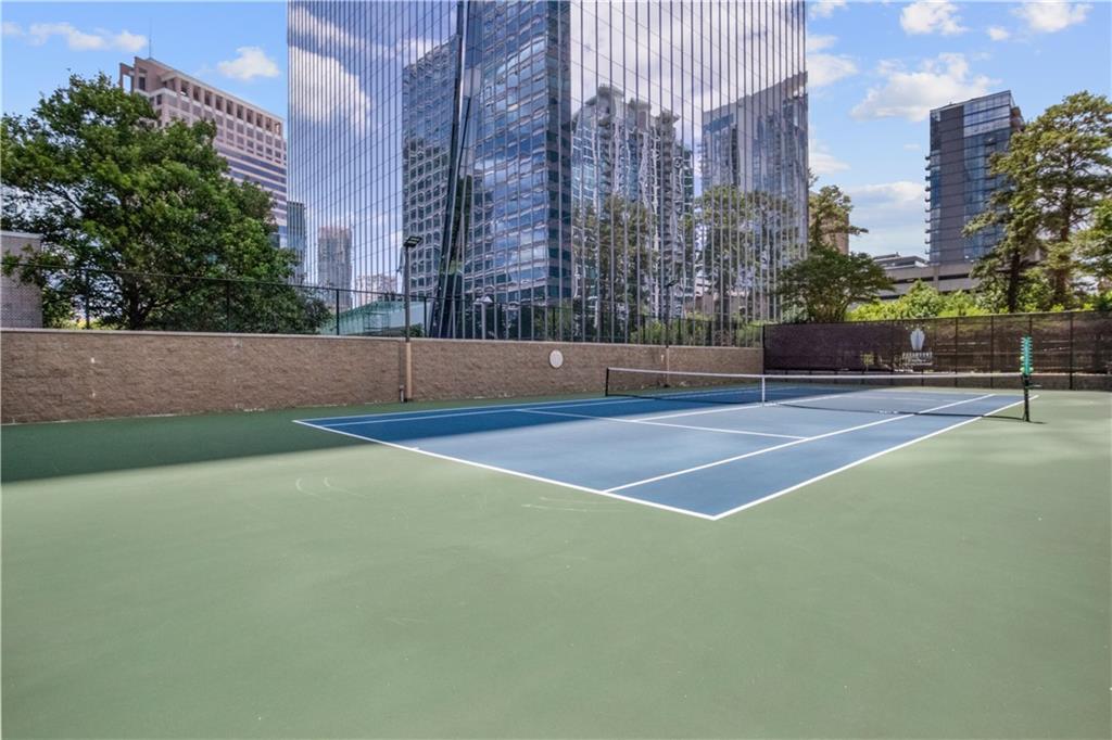 3445 Stratford Road NE Unit 608