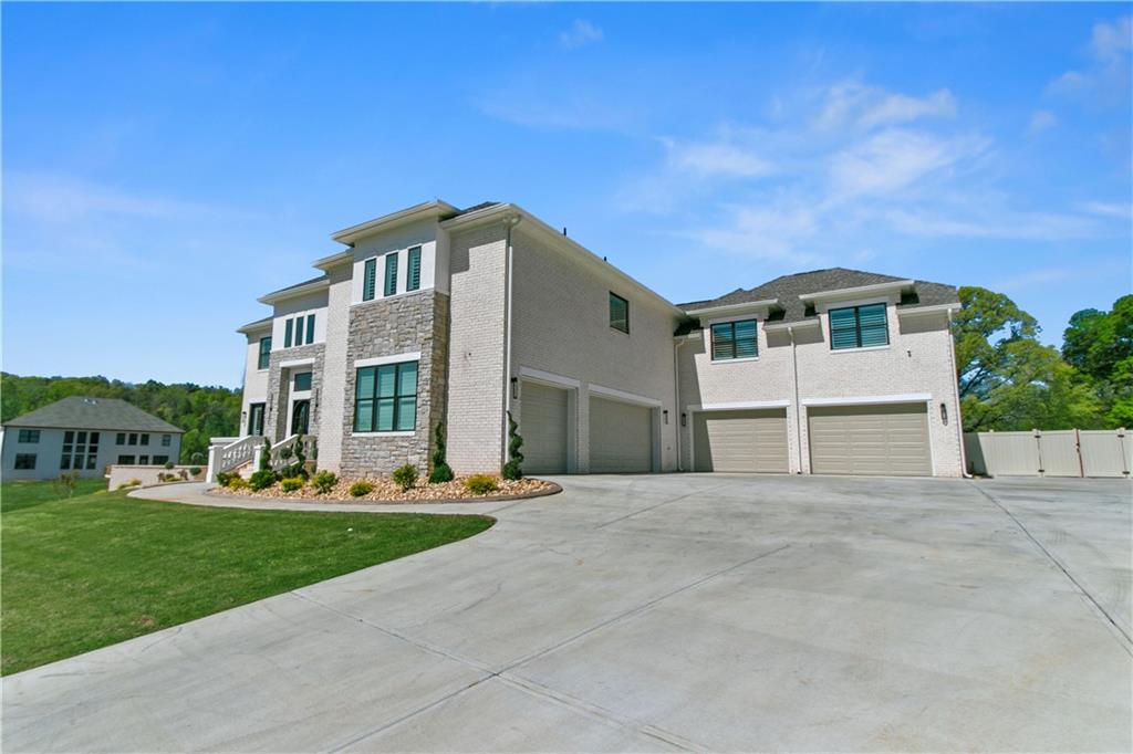 2989 Waterford Drive