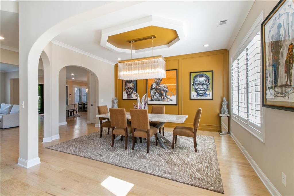 2989 Waterford Drive