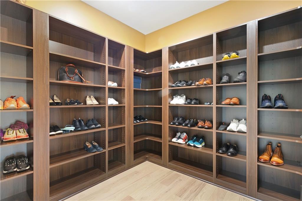 2989 Waterford Drive