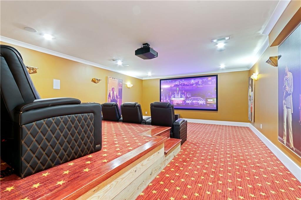 2989 Waterford Drive