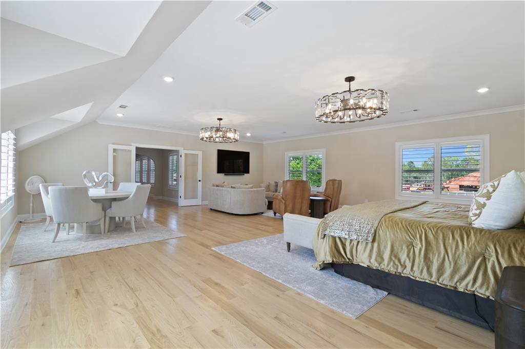 2989 Waterford Drive